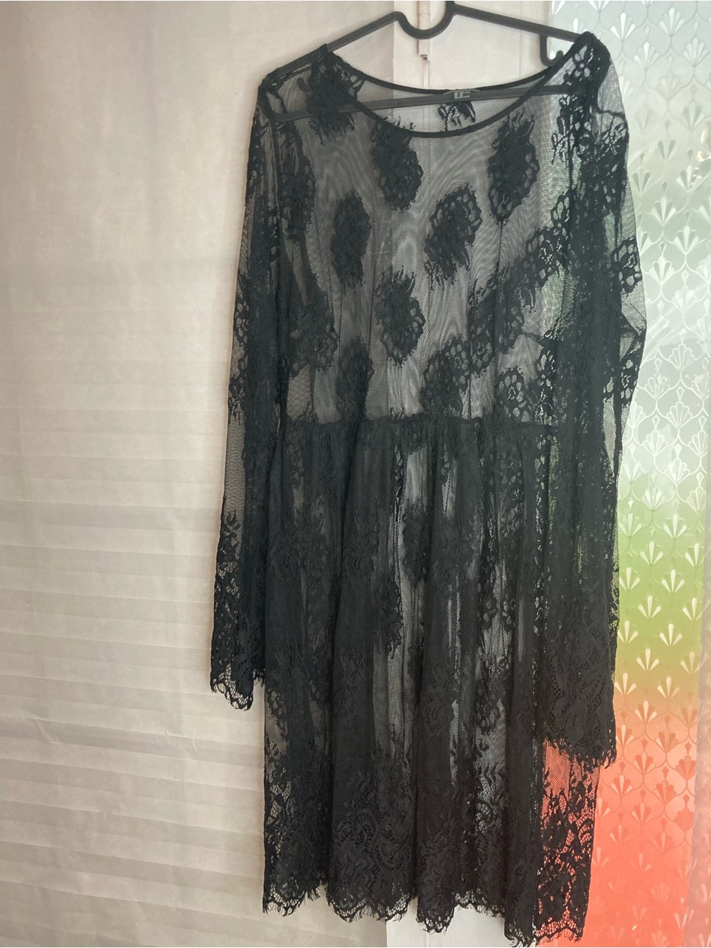 Forever 21 Black Lace Long-Sleeve Overlay Dress